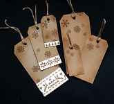 Krafty Flakes - set of 3 - Handcrafted Christmas Gift Tags - dr16-0071